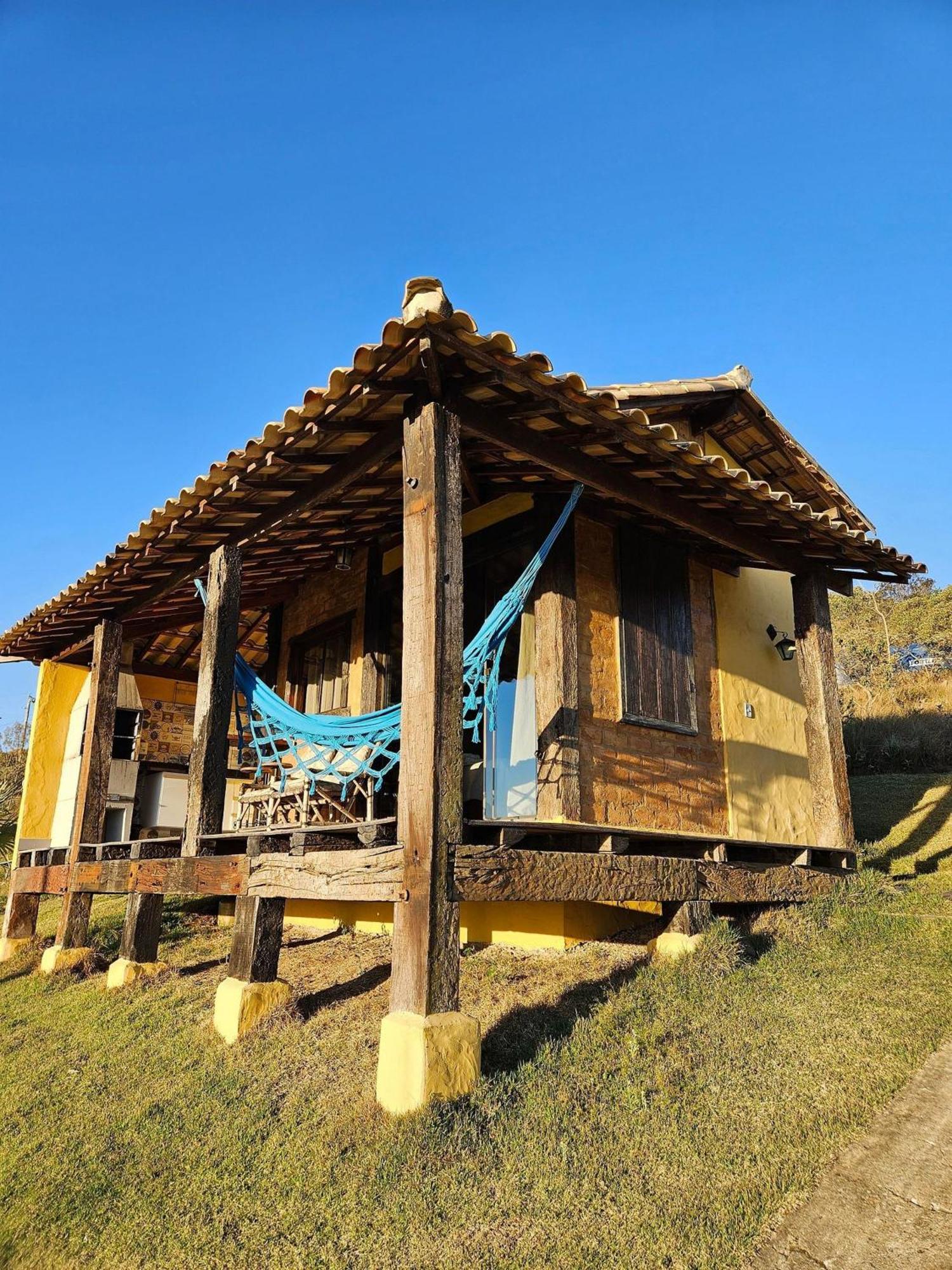 Chales Vila Real Carrancas Bagian luar foto